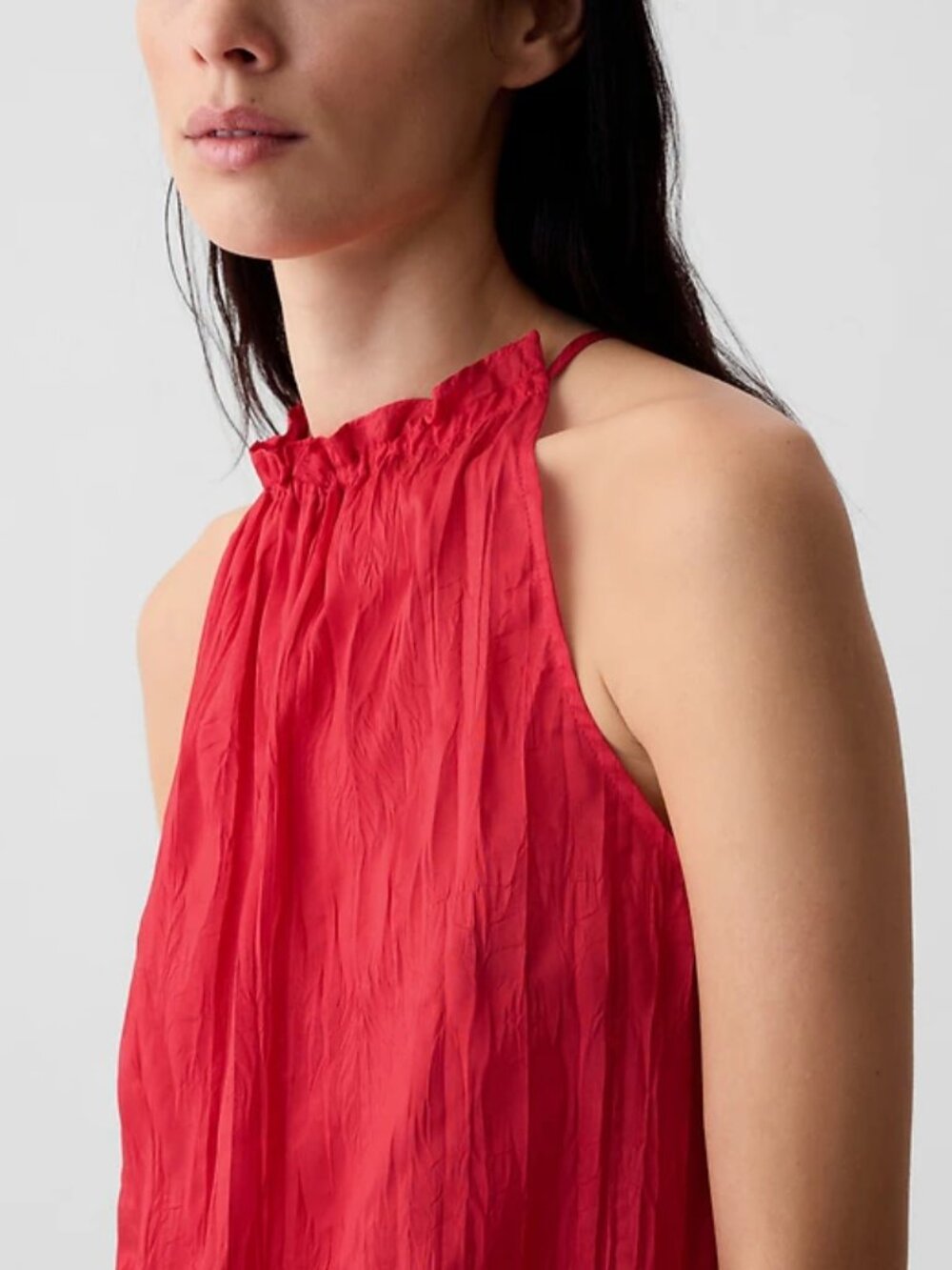 GAP Textured Crinkle Halter Top Color: Slipper Red  Size: S NWOT